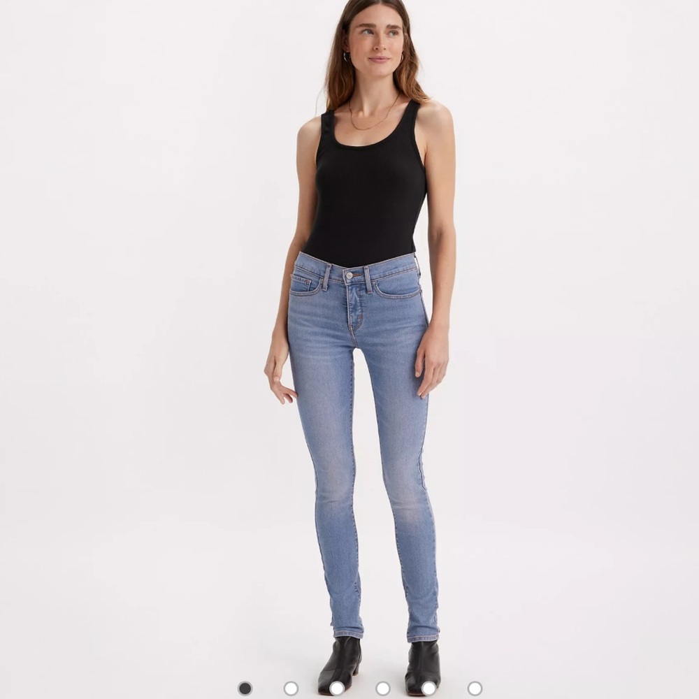 Levi’s 311 Jeans